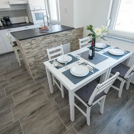 Pleasure 1 I 2 Apartament Zadar